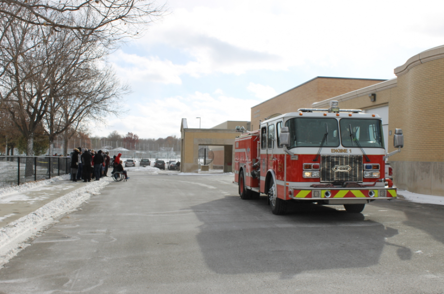 Fire alarm sends students out into the cold