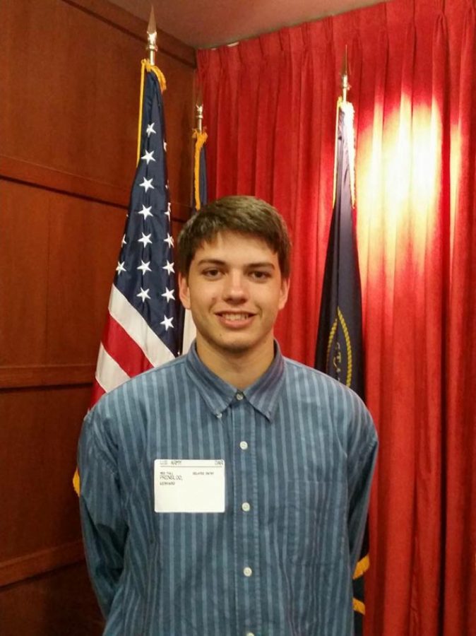 LHS+senior+Gerhard+Prinsloo+plans+to+serve+in+the+U.S.+Army+after+graduation.+Right%3A+Prinsloo+takes+his+oath+after+enlisting.+Courtesy+photo