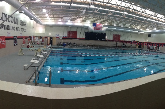 A panoramic image of the pool before Power Hour. Photo by Anh Mai