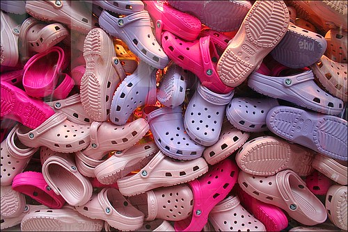 lila crocs by loop_oh is licensed under CC BY-NC-SA 2.0