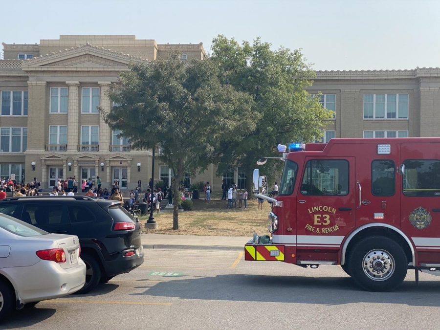 LHS students and staff wait outside while firefighters investigate,  image taken by Sergio K. Zavala