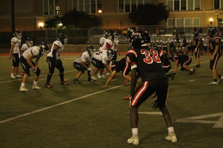 LHS+football+beats+the+Huskies